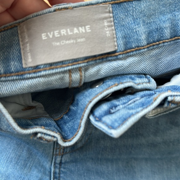 Everlane The Cheeky Jean - Picture 5 of 7